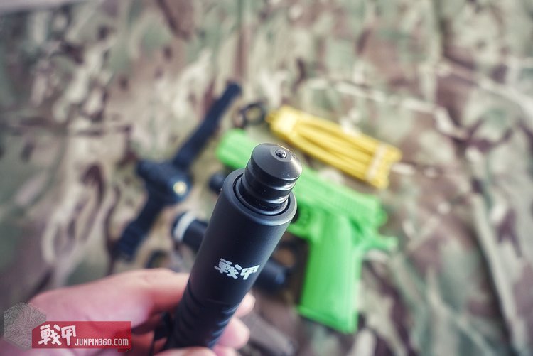 纳丽德nex15寸带灯伸缩棍简评,纳丽德nex棍暴力测试