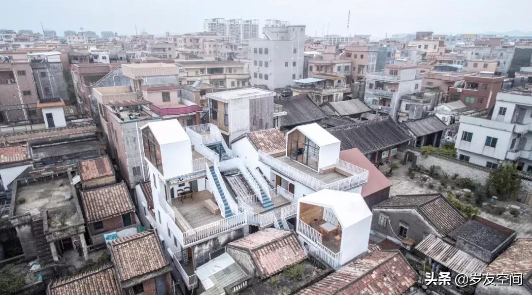 居民楼改造成私人会所,普通居民楼改造成了无敌江景民宿