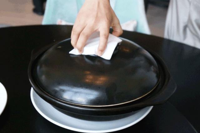 昆明五家黑珍珠餐厅之一，翠湖的鲜美与腔调都在这里