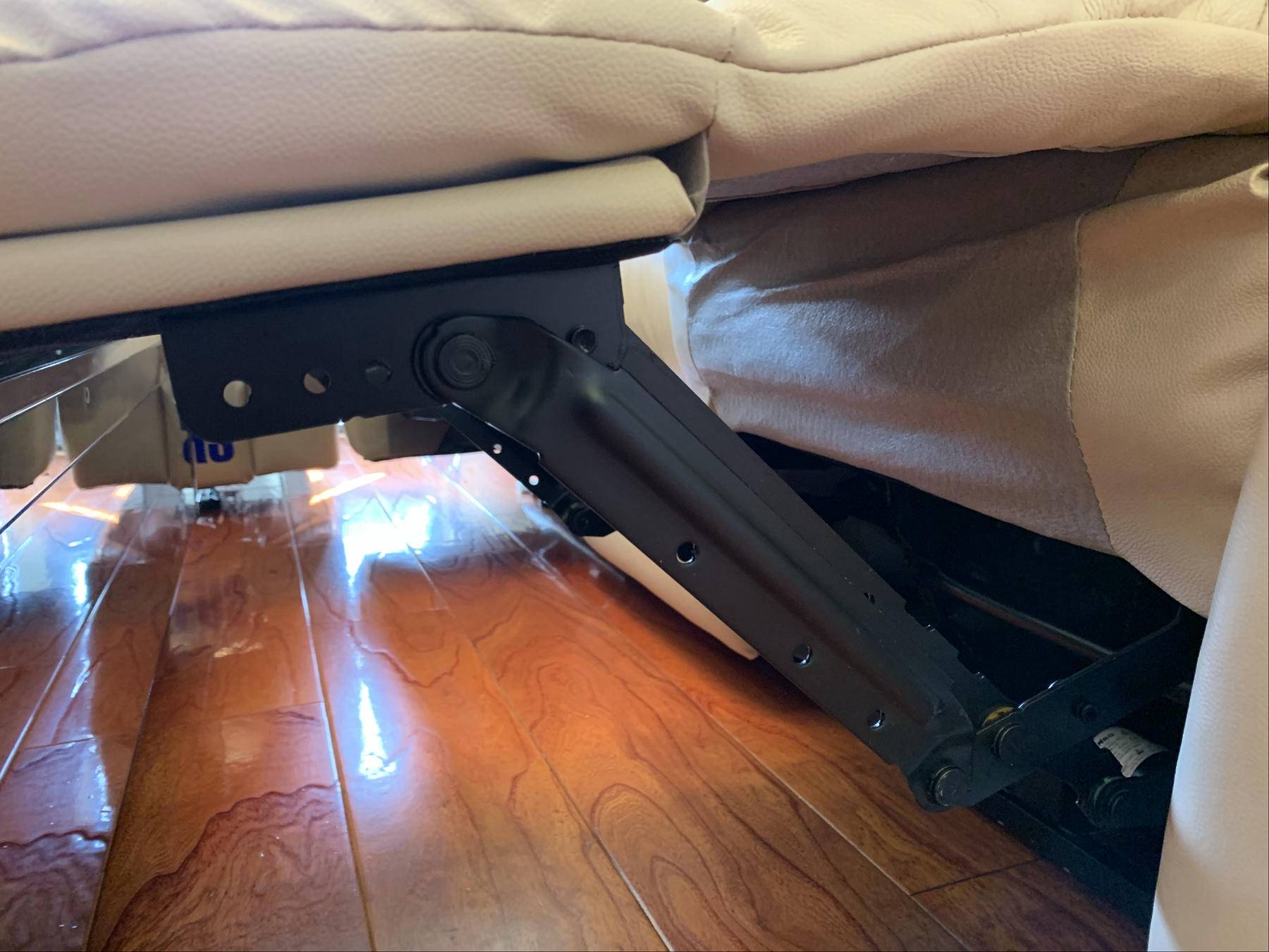 闲鱼卖芝华仕沙发,闲鱼上的芝华仕头等舱沙发套路