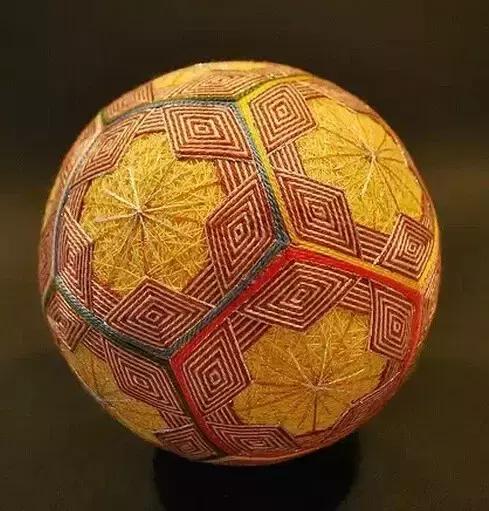 红底樱花手鞠球编织视频,大唐手鞠球编织教程