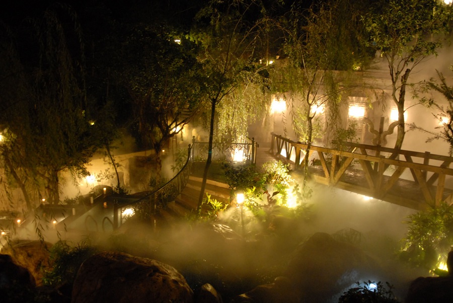 欧式公主风豪华酒店，华侨城瀑布酒店房+餐+票仅499