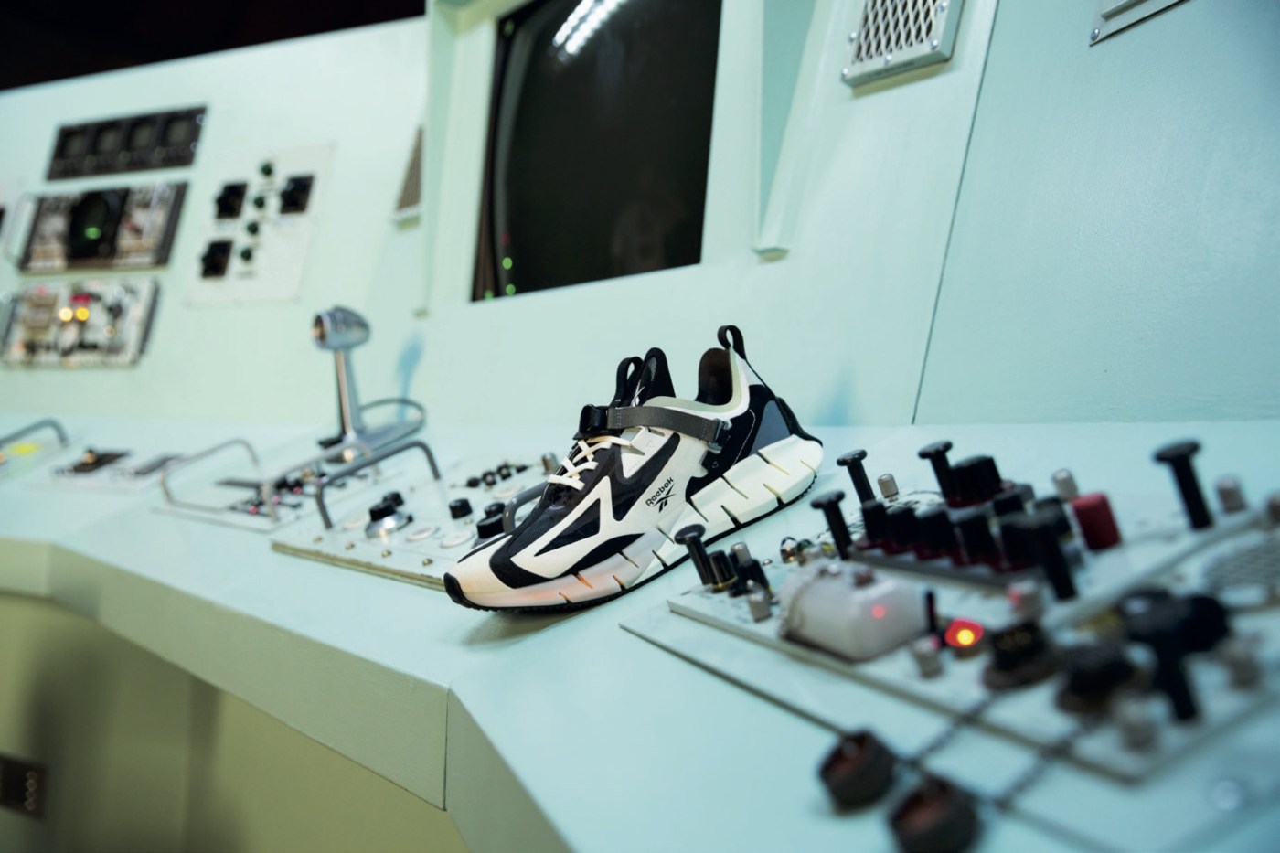 seanwitherspoon合作鞋款,鞋讯