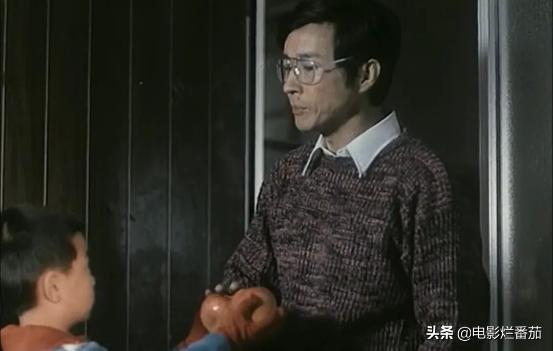 男孩出生就有记忆电影,男孩出生就带电电影