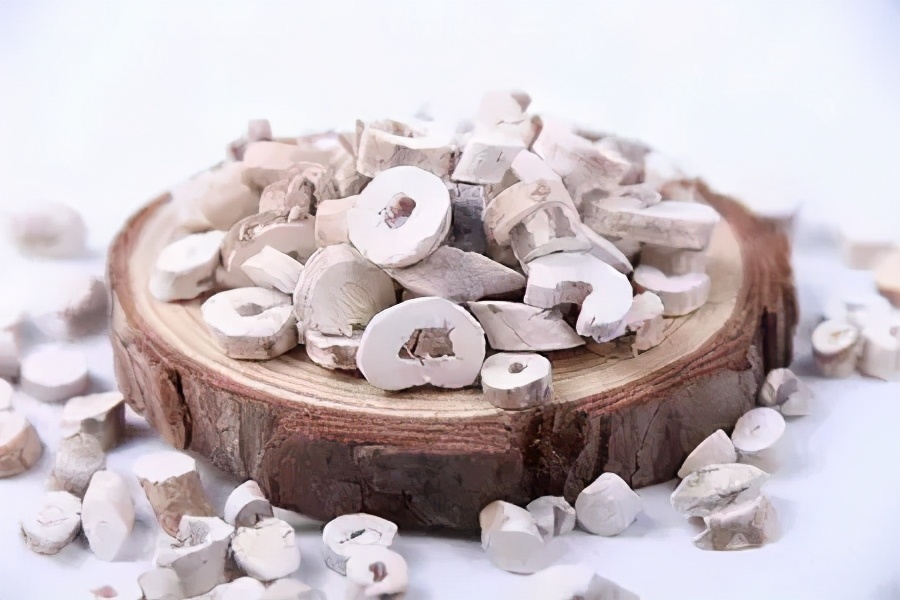 持续喝牡丹皮的功效,牡丹皮的归经及功效用量