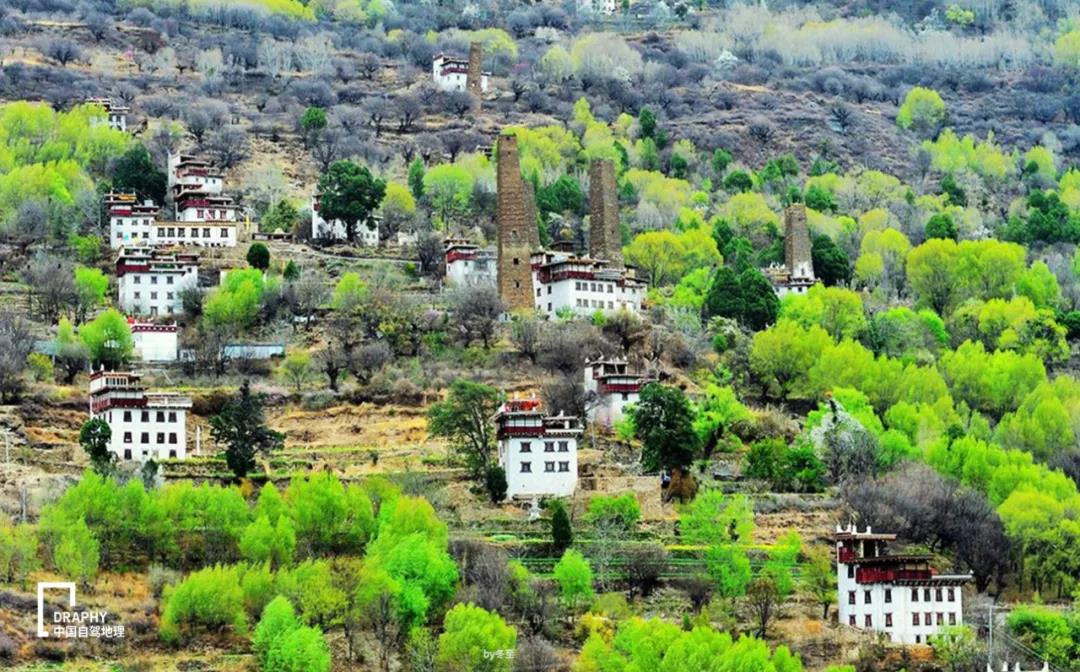 川西赏秋自驾游最佳路线图,川西最美秋色环线