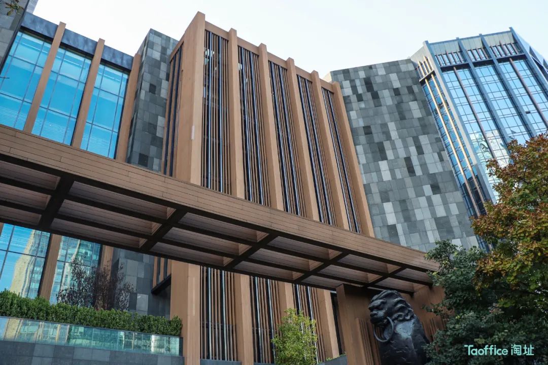 京广中心|五星级酒店服务传说中的精英职场