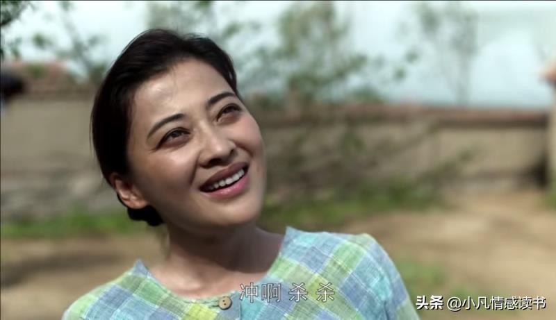 父母爱情安杰说姐姐是佣人,父母爱情说安杰是右派