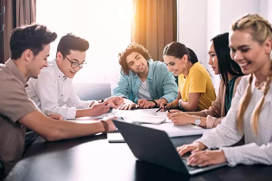 上班上到身心疲惫,最近上班很累身心疲惫