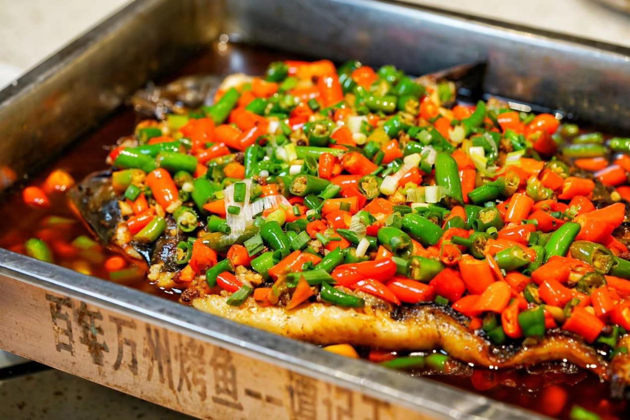 开了17年的万州烤鱼,在万州开了22年的烤鱼