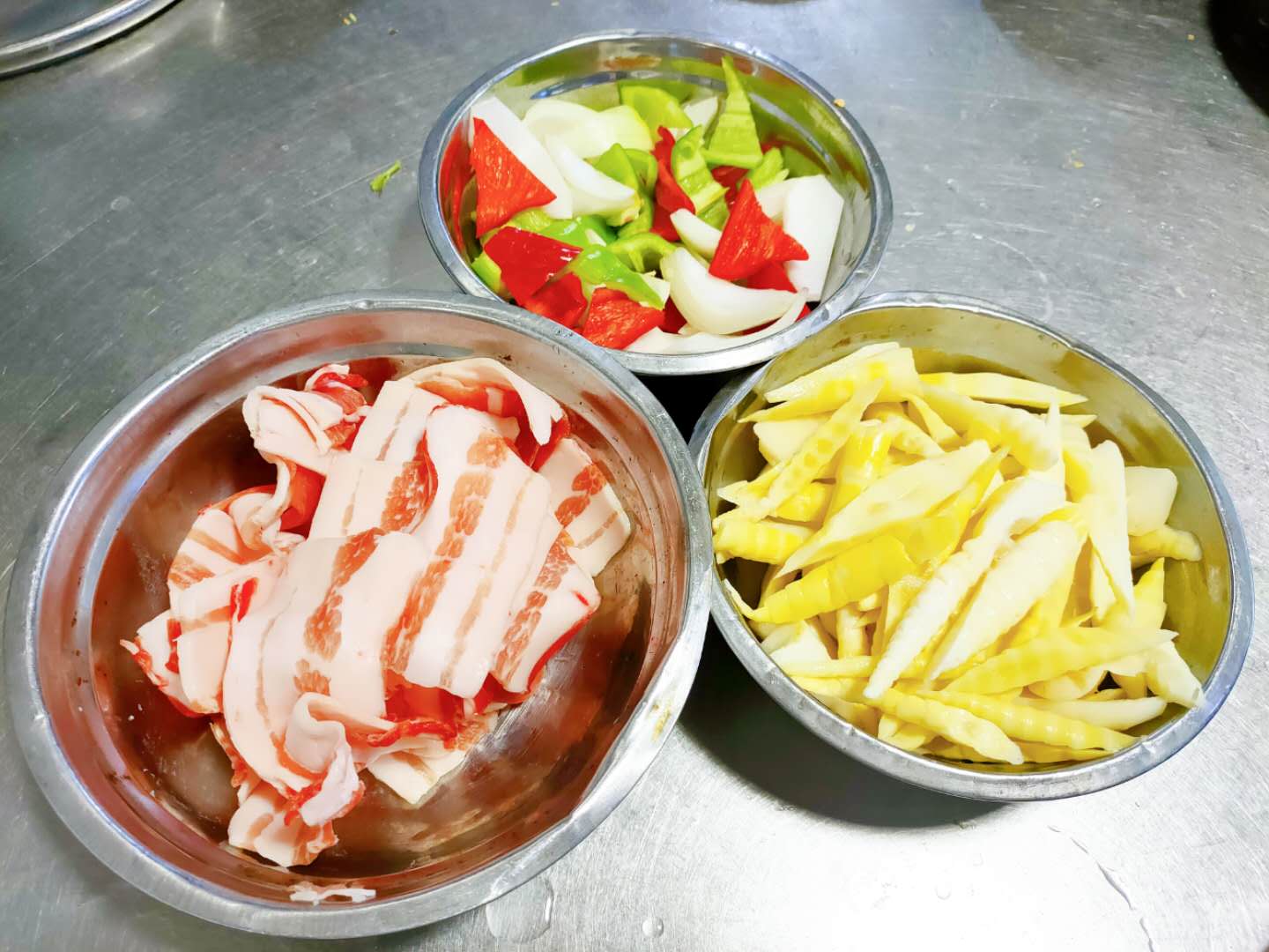 箭笋怎么做好吃？刚哥教你，简单易学、浓郁鲜香、好吃又下饭