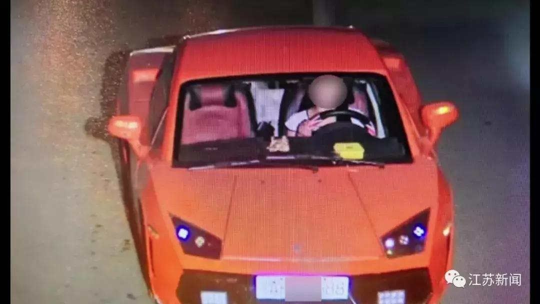 只花1万5就买了辆1500万的*博兰**基尼？！女子一句话惊呆民警