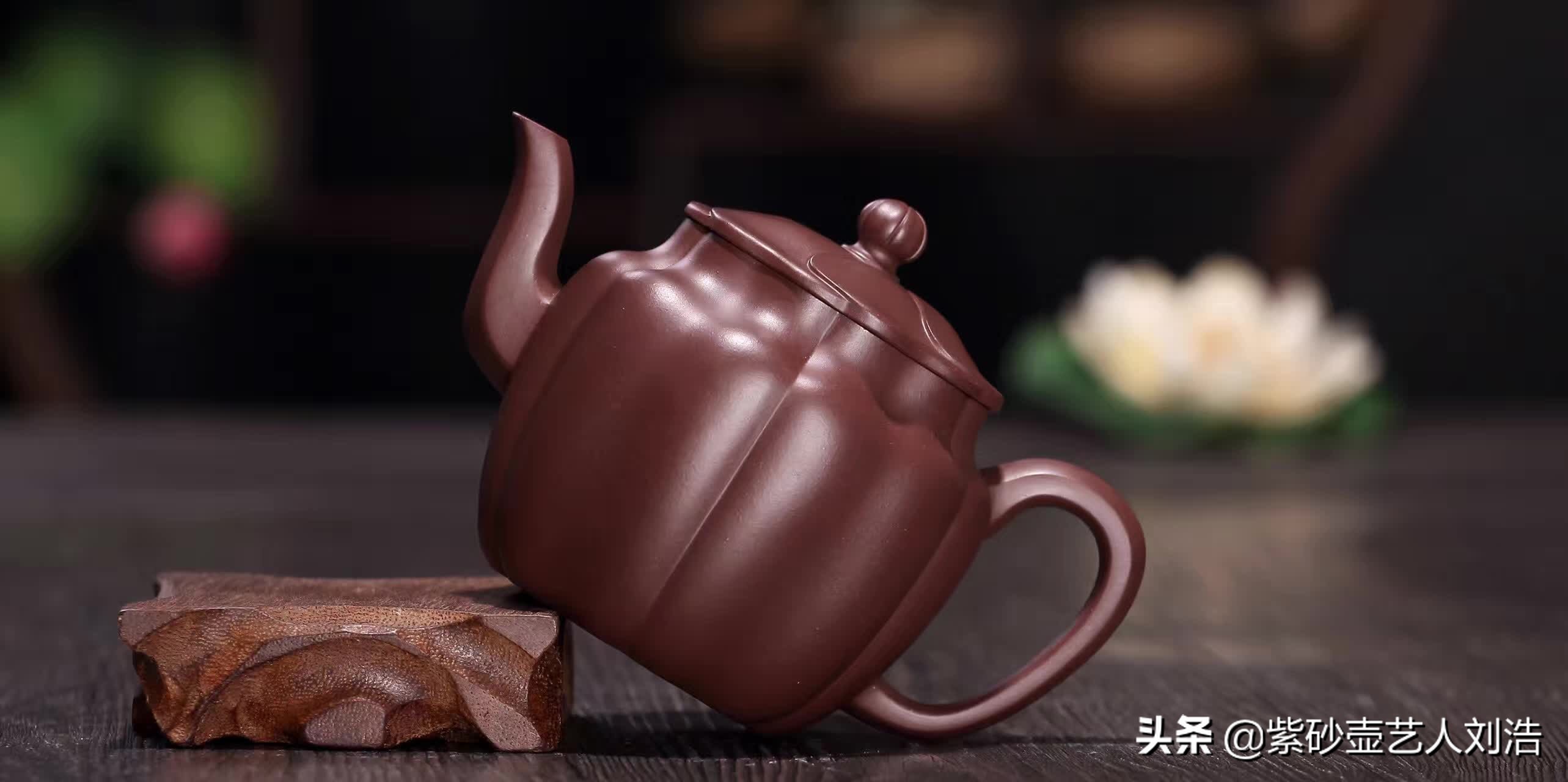 紫砂壶有异味怎样处理,紫砂壶异味是哪里来的