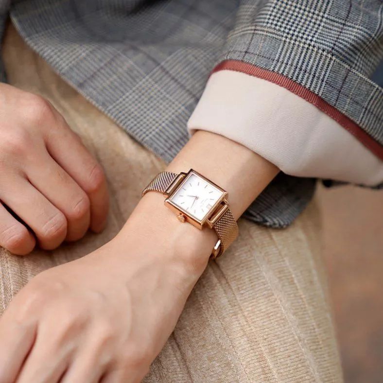 小众便宜手表女表100以内,十大惊艳的小众手表品牌