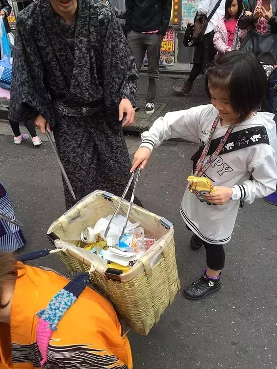 日本街头捡垃圾武士,日本街头捡垃圾天团