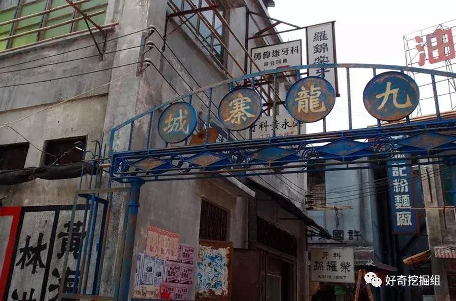 在香港出生是永居吗,在香港出生是什么族的