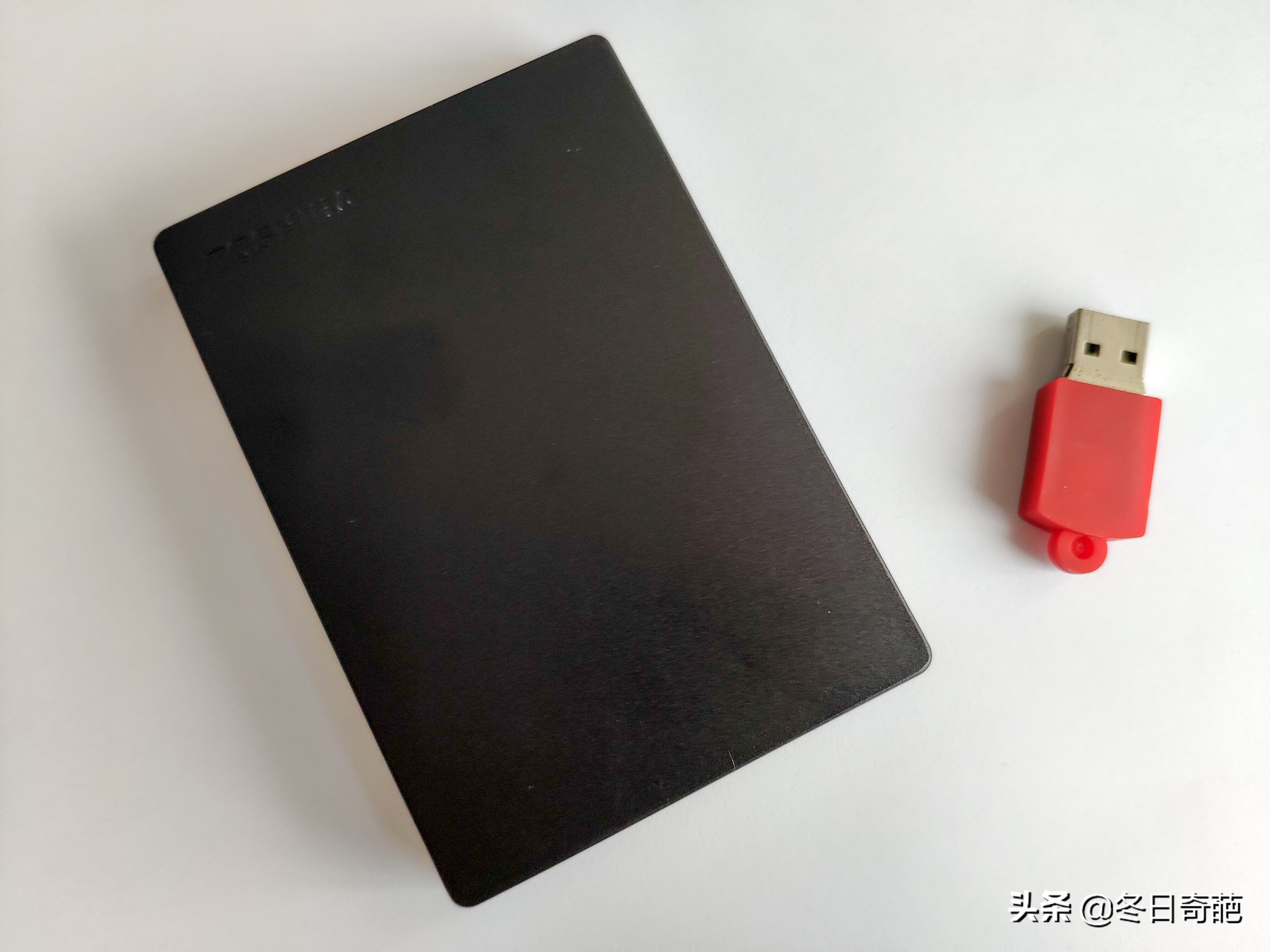 东芝移动硬盘slim真假区别,东芝移动硬盘slim4