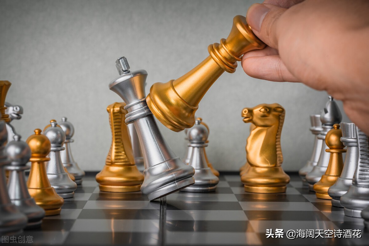 事出反常必有妖的下句话,有句话叫事出反常必有妖