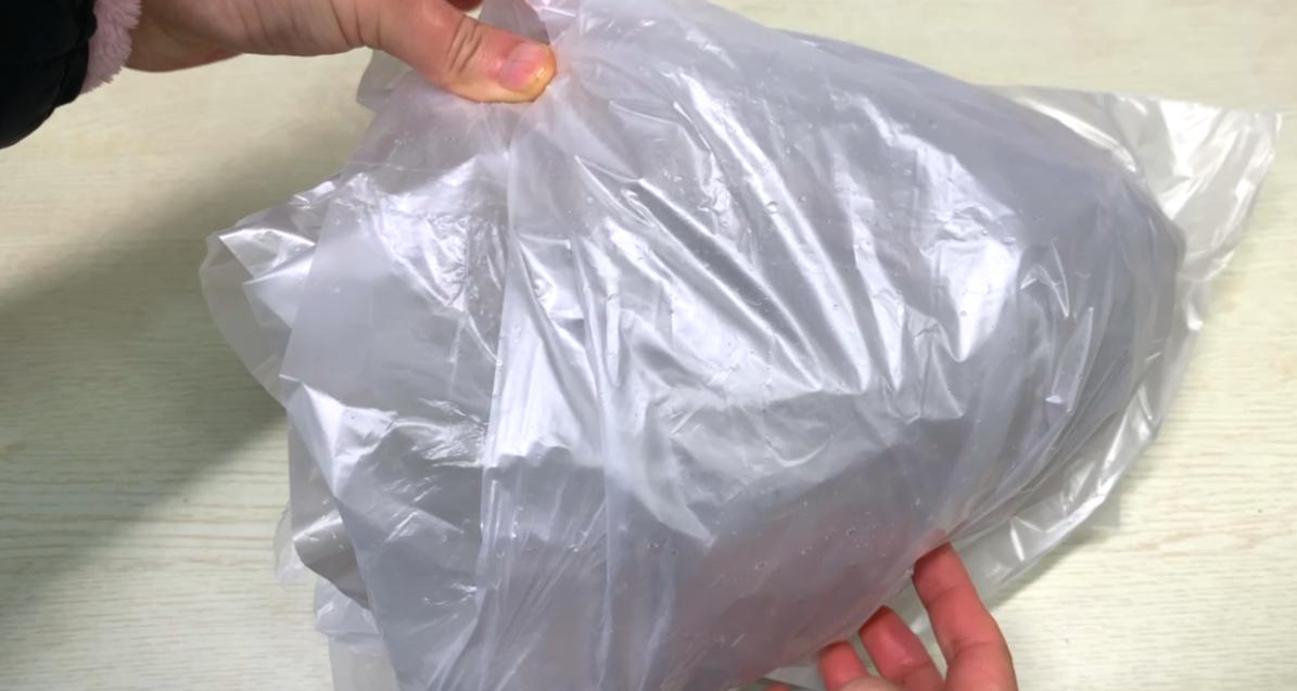 榴莲的正确开法榴莲为什么是脆的,榴莲裂开用什么绑住最好