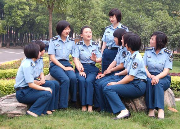 军校非指挥类专业选什么兵种,军队指挥学选什么专业好