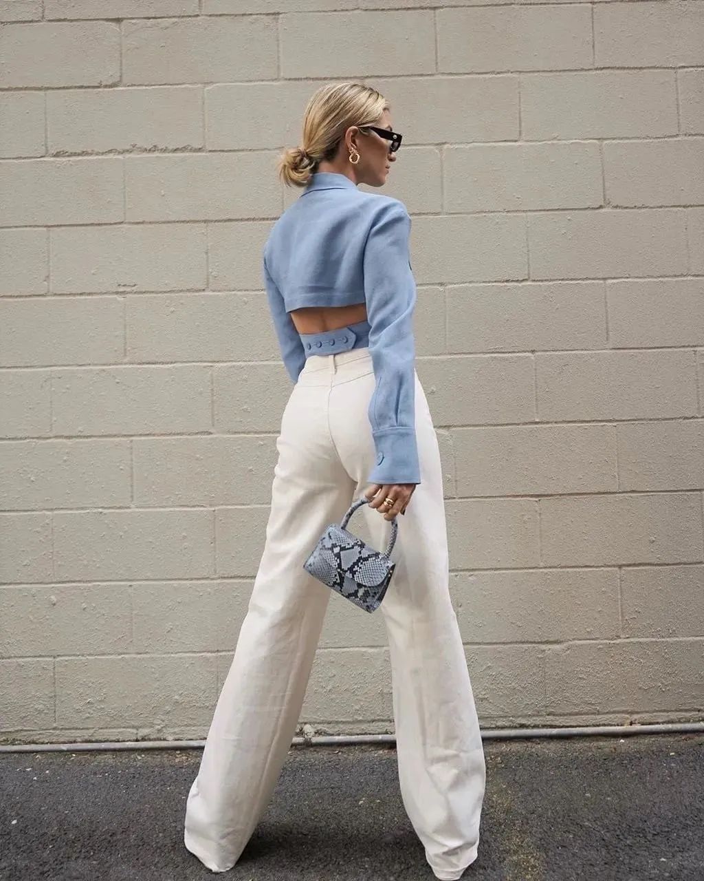 甜美系穿搭博主女推荐,适合学生党甜辣穿搭博主