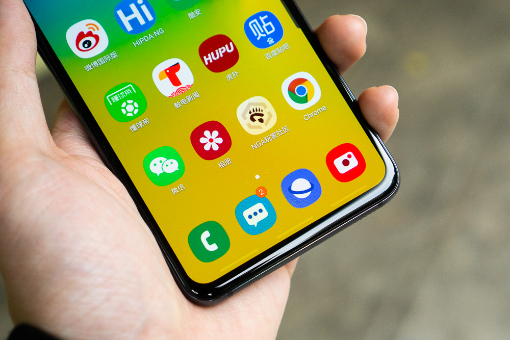 小屏手机三星s10e,三星s10e日常使用顺畅吗