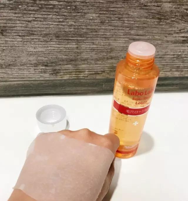 干敏肌适合的毛孔收敛水,收敛水能消痘吗