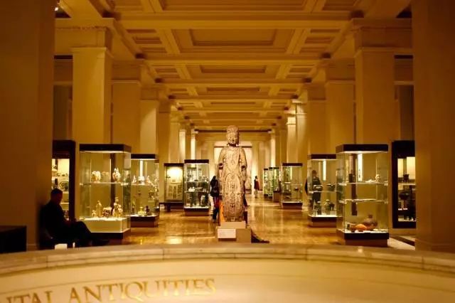 vr虚拟全景体验设备,vr游览世界美景