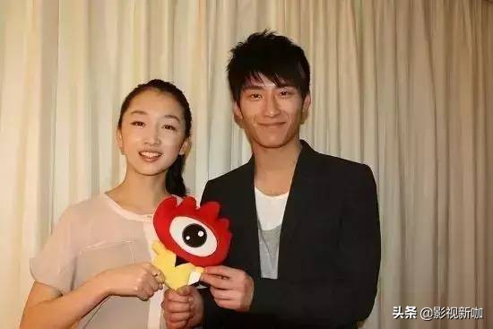 周冬雨山楂树之恋张艺谋窦骁,窦骁与周冬雨两个不同的人生