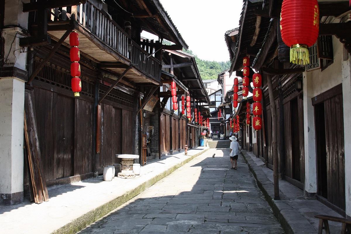 国内最值得去的11个古镇,中国的哪些著名的古镇好玩