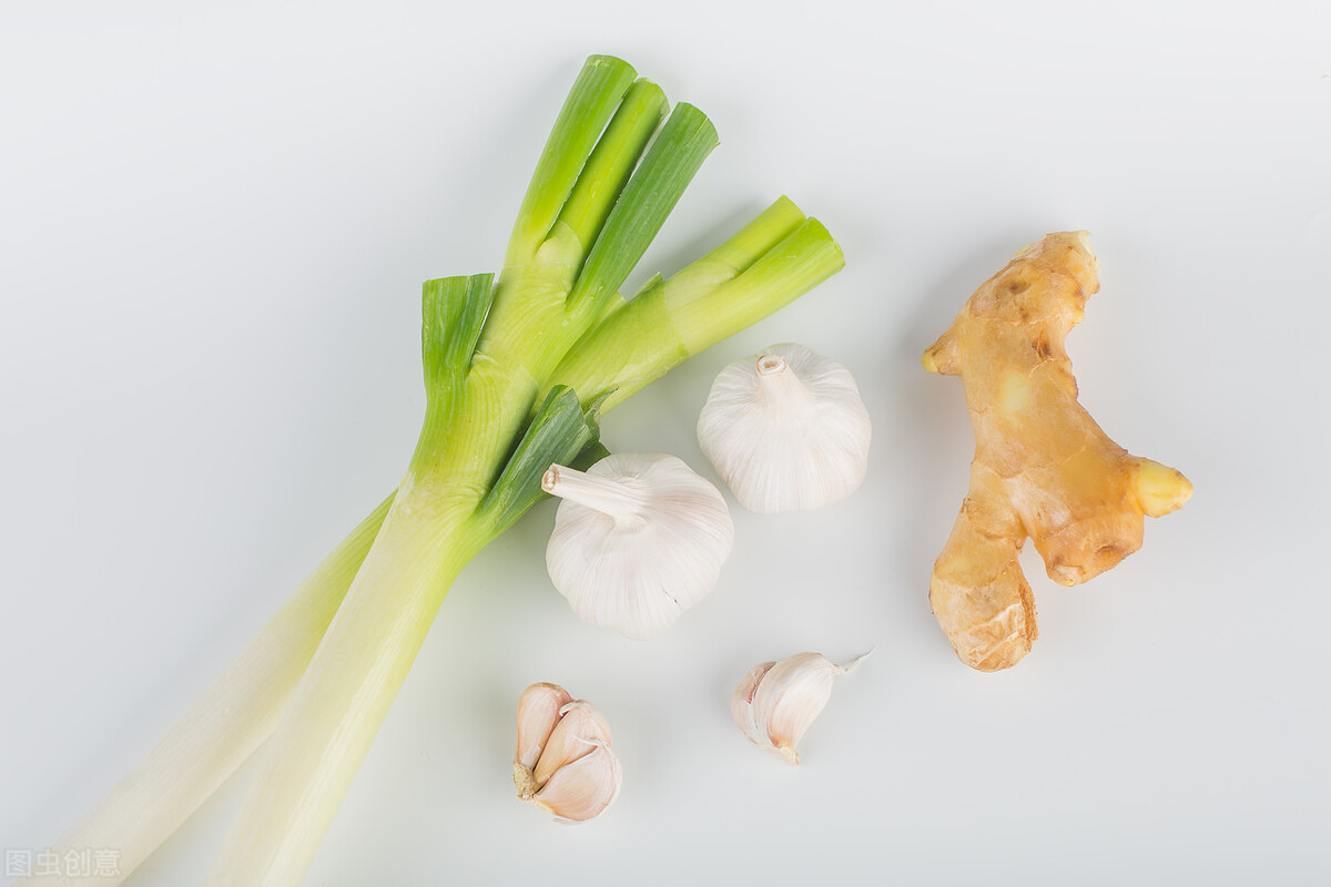 上火怎么分辨是胃热还是肺热,上火如何分辨虚实