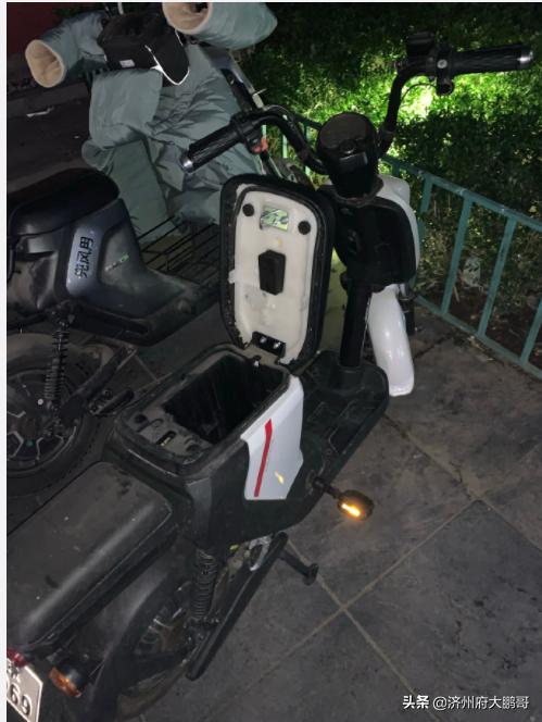 谢金李鹤东德云社,德云二队谢金李鹤东