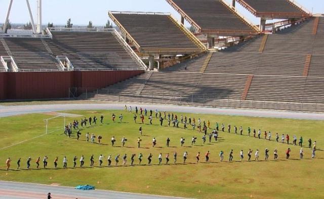 恒大主场像荷花还有鸟巢看世界上的“怪异”球场!