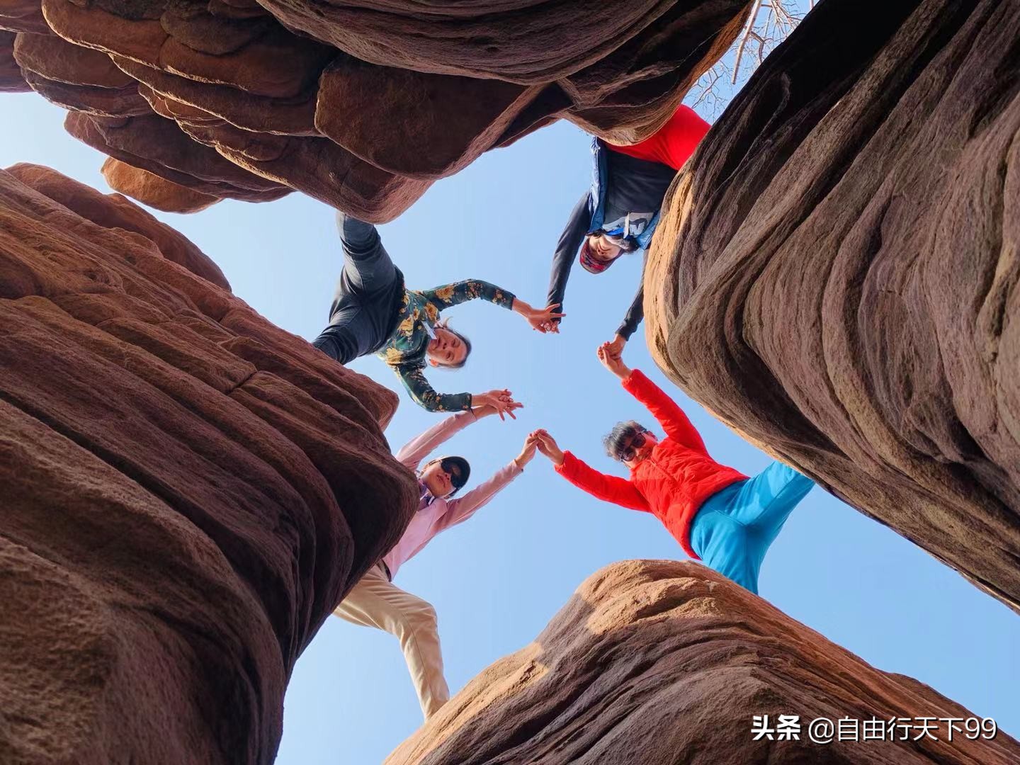 石家庄井陉深山山顶,井陉悬崖峭壁