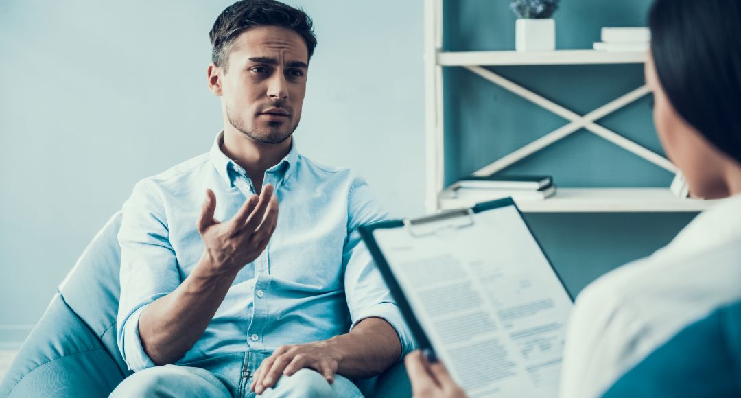 喜怒无常情绪失控是人的致命弱点,人突然性格大变脾气暴躁事后遗忘