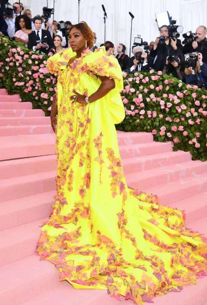 metgala20个最佳造型,metgala煎饼礼服