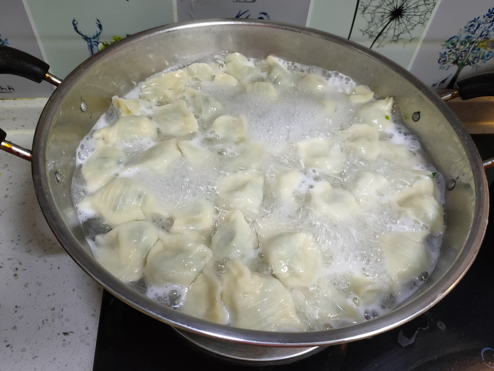 煮饺子怎么煮好不粘,煮饺子怎么煮又软又好吃