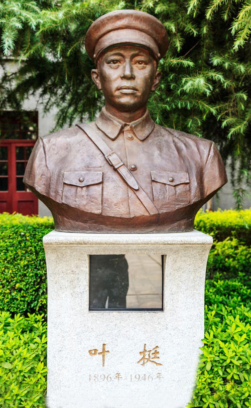 左权不死，能否评上元帅？我军还有哪些牺牲的将领，必能评为将帅