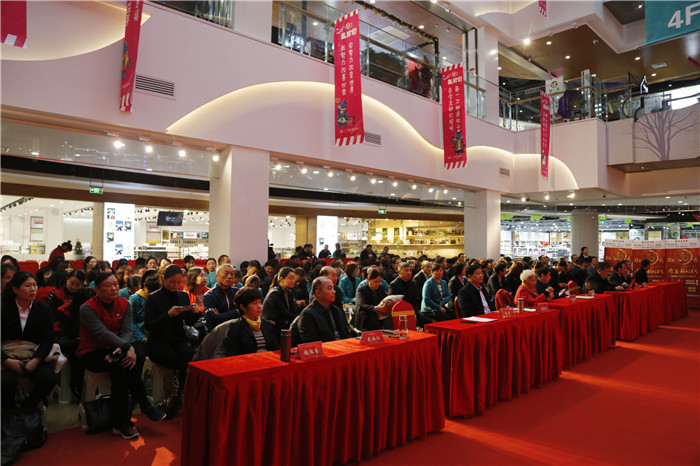 阜阳商厦29周年店庆活动完美收官,阜阳商厦30周年店庆