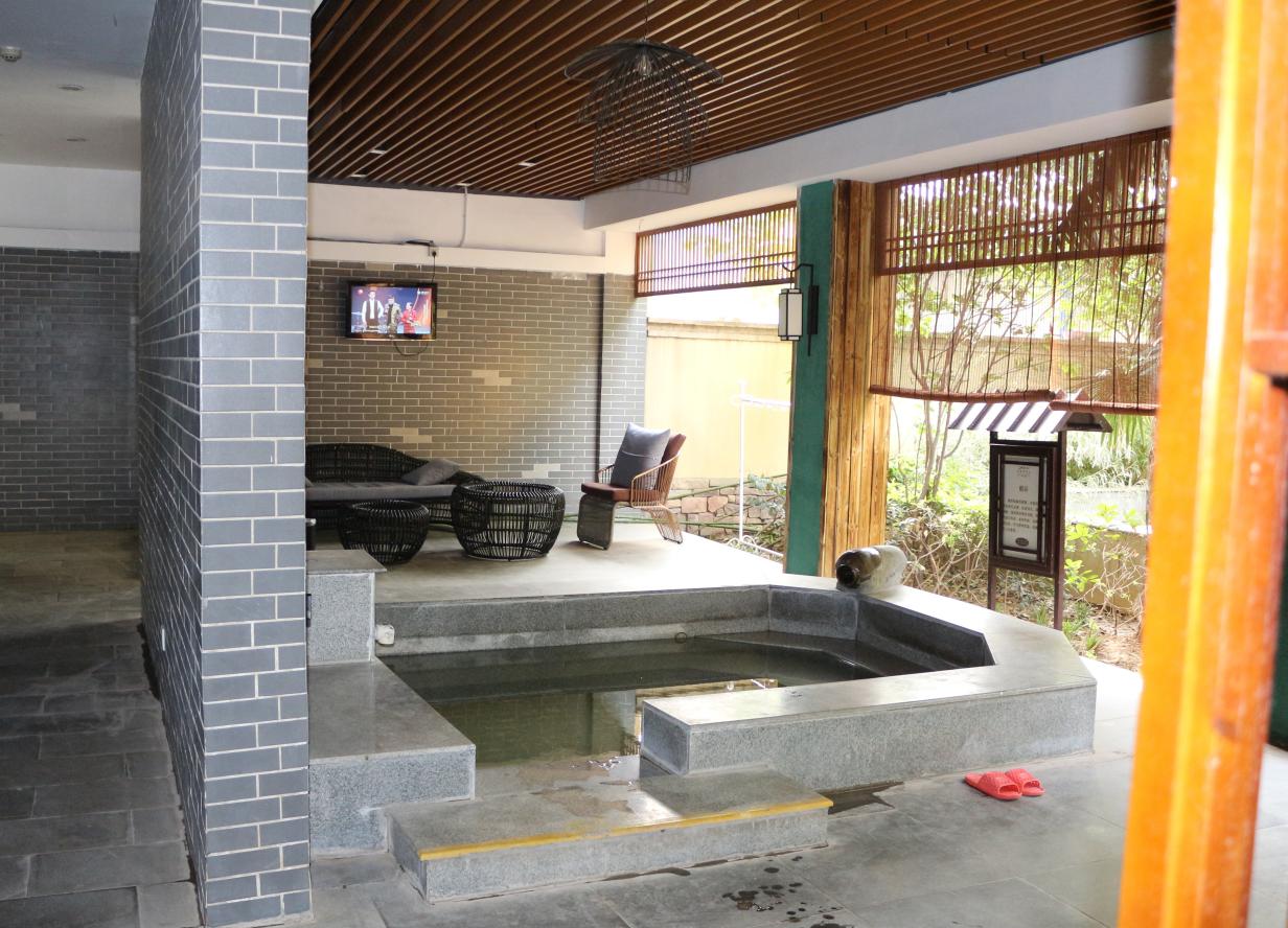 高端温泉度假酒店推荐,郑州忆江南温泉度假酒店