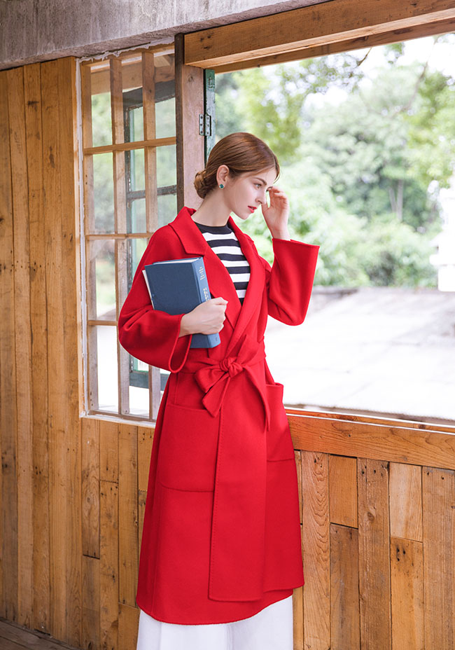 澳大利亚水波纹羊绒大衣,水波纹羊绒大衣的讲解