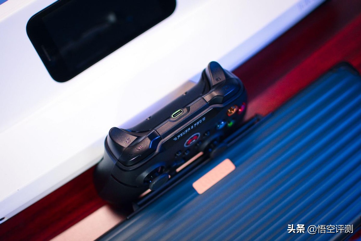 北通阿修罗2pro游戏手柄是哪一款,北通手柄阿修罗2pro测评