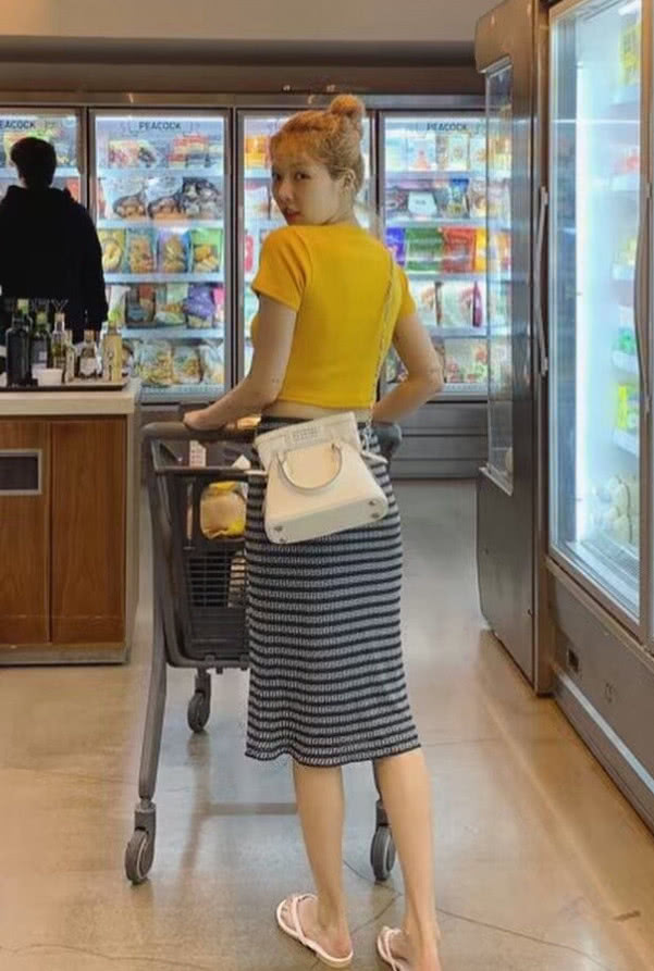 泫雅的腹肌,泫雅腹肌视频