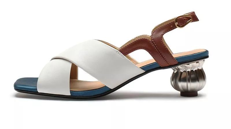 四月婚礼季,四月结婚穿什么鞋好看