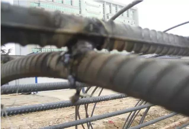 公路工程常见质量通病防治手册,市政公路质量通病手册