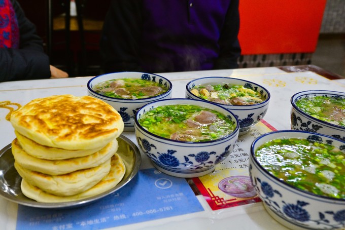 一篇旅游攻略500字,敦煌攻略分享给你们