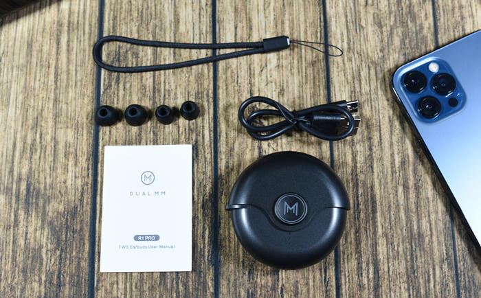 可以当指尖陀螺的蓝牙耳机,可以唱歌的指尖陀螺