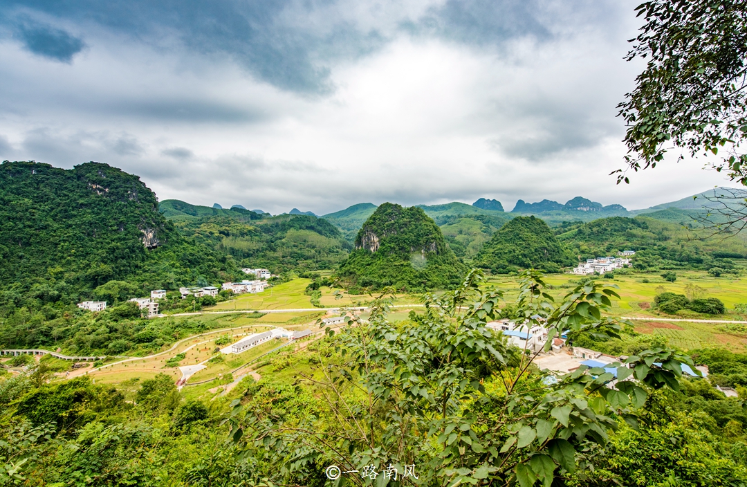 广西大新龙宫仙境视频,广西大新最大的山洞