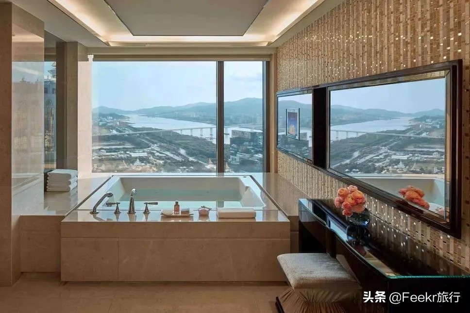 可能是今年唯一安全的“出境目的地”！机酒双双打折，现在去正好