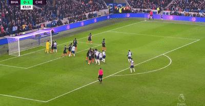 倒挂金钩国足,倒挂金钩国足空翻